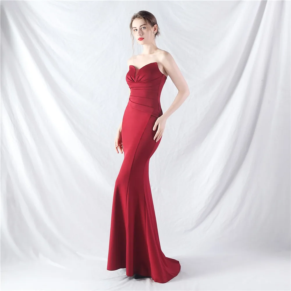 

Stunning Floor-Length Prom Dress with Satin Fabric and Mermaid Trumpet Dress