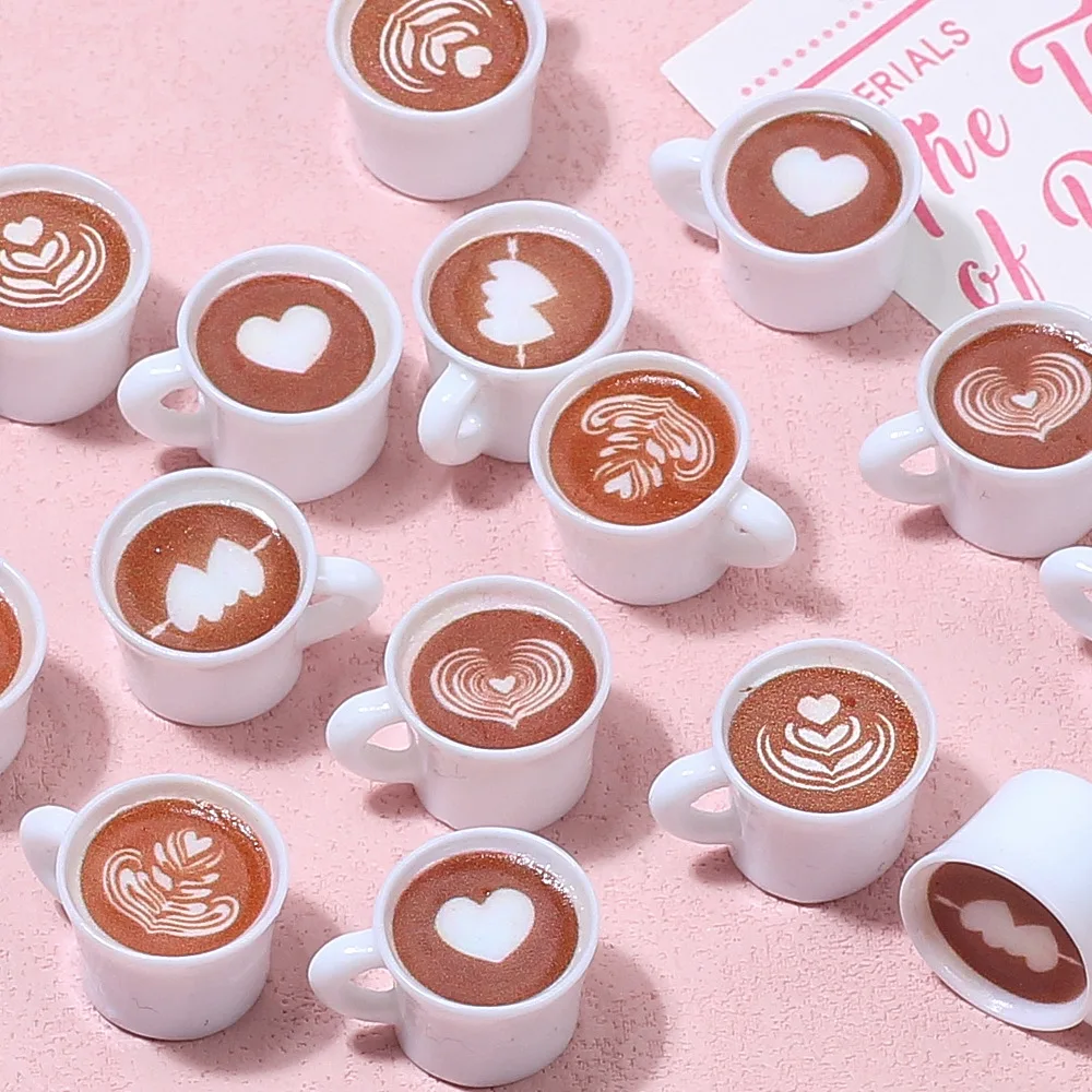 SW06 10 piezas de dijes de simulación retro de tazas de café con arte latte, de resina 3D, con diseño de tazas de bebida, para collares, llaveros, casas de muñecas y material de joyería DIY