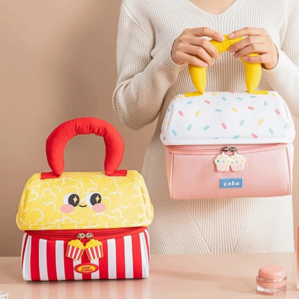 

Oxford Cloth Cartoon Cottage Makeup Bag Zipper Closure Large Capacity Dopamine Cosmetic Case Mushroom Shape Multifunctional