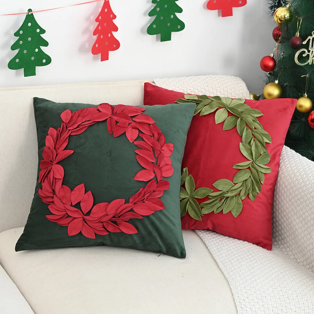 1PC Red Green Christmas Velvet Cushion Cover 45x45cm Leaf Garland Quilted Throw Pillow Case Soft Holiday Home Decor for Sofa