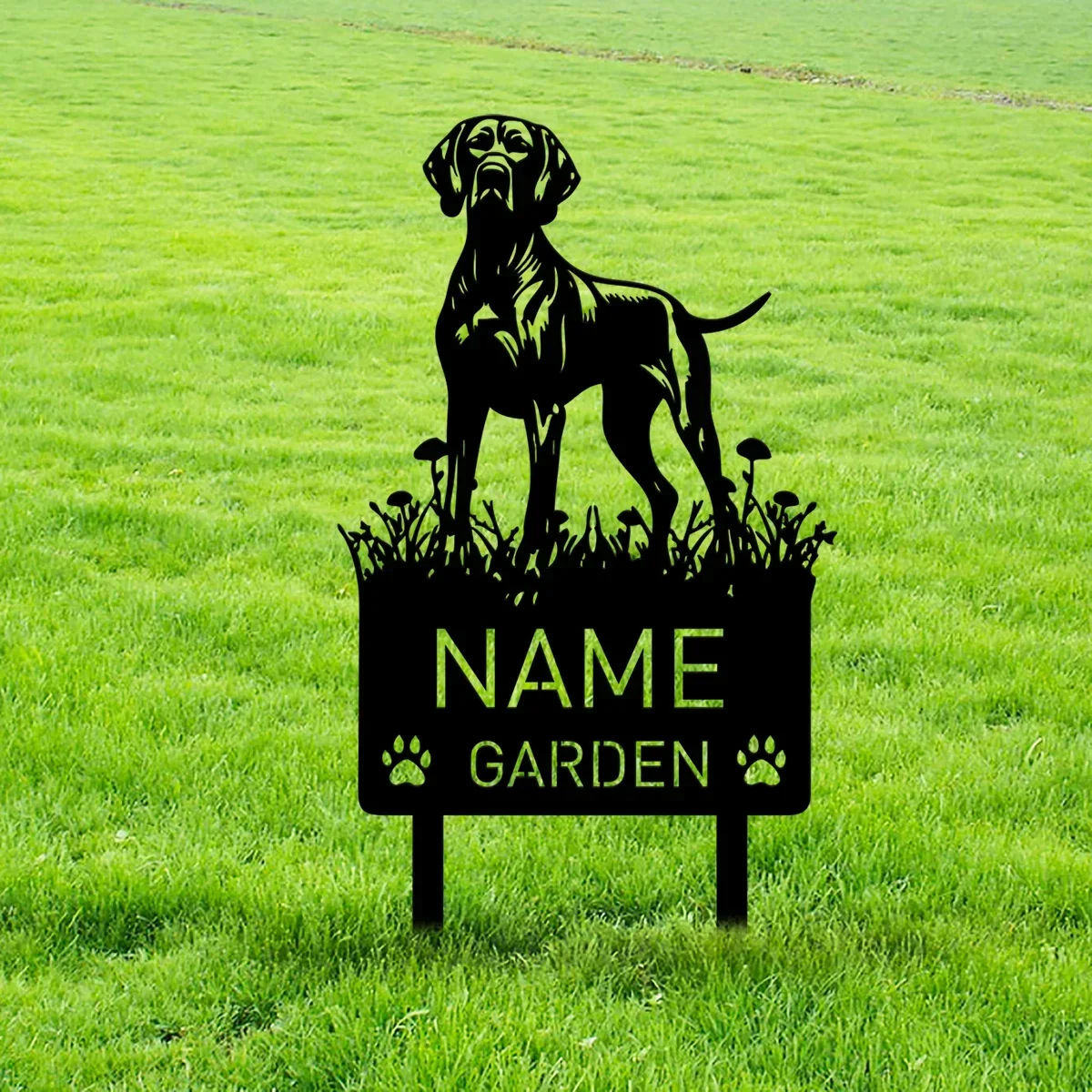 Custom - Made Metal Memorial Stake for Vizsla Dogs. Personalized Name Sign, Great for Remembering Pets Amid Loss or On Birthdays