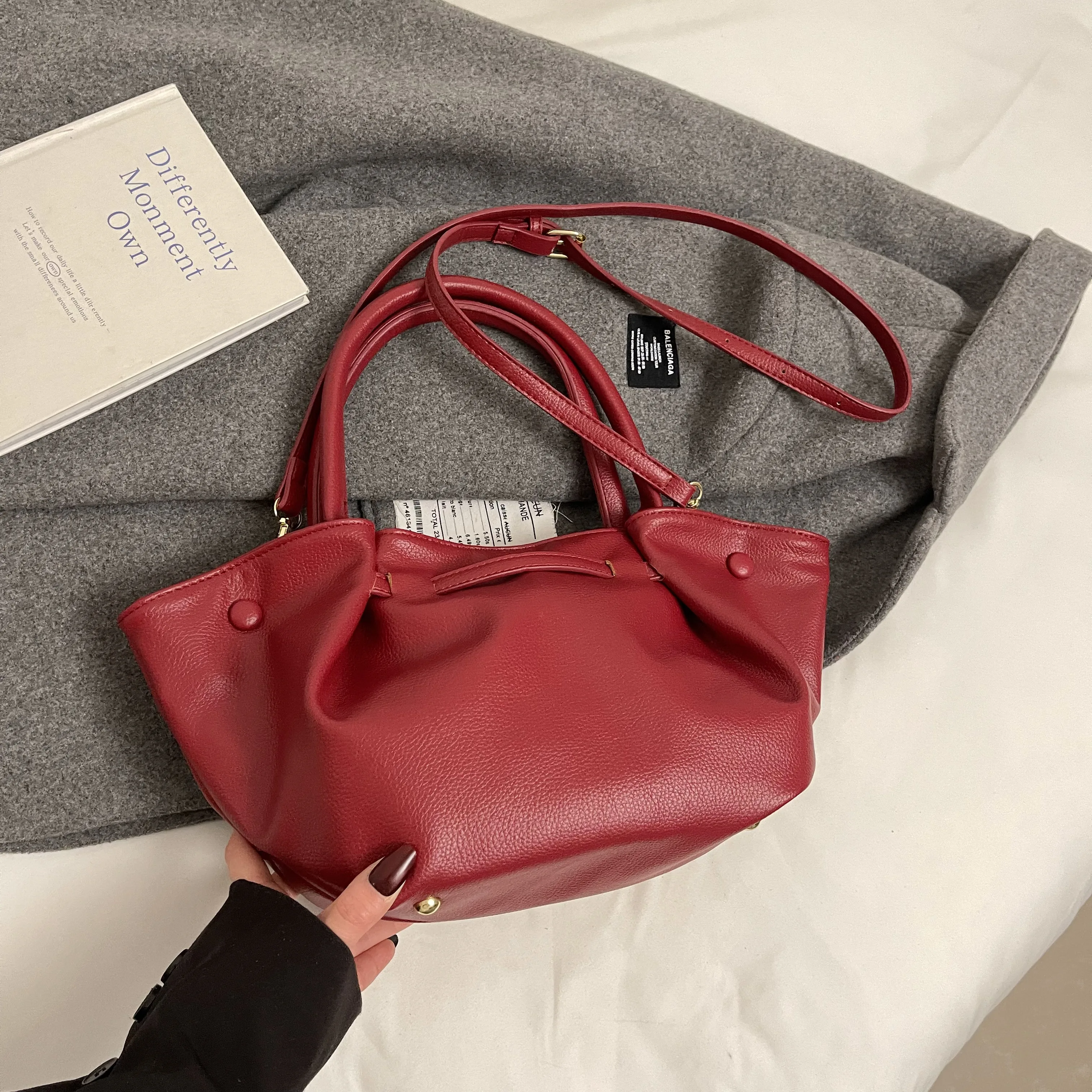 England Style Vintage Handbags Women Elegant Solid PU Leather Packages Designer High Quality Female Casual Totes New In 2025 Bag