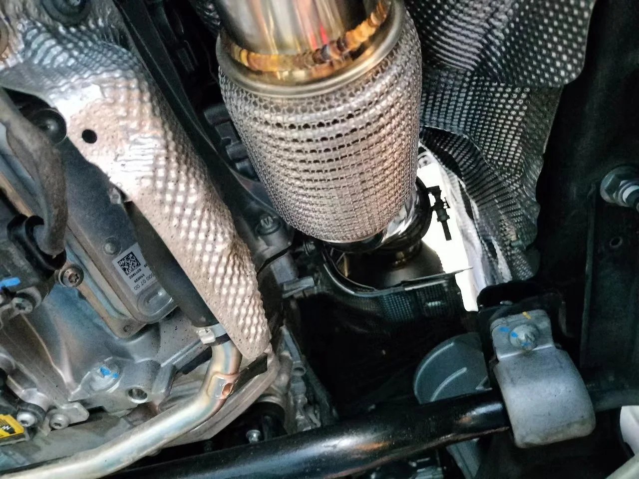 Best Sounding Exhaust Muffler With Electric Valves for W206 C Class 1.5T 2.0T 2021+ LHD