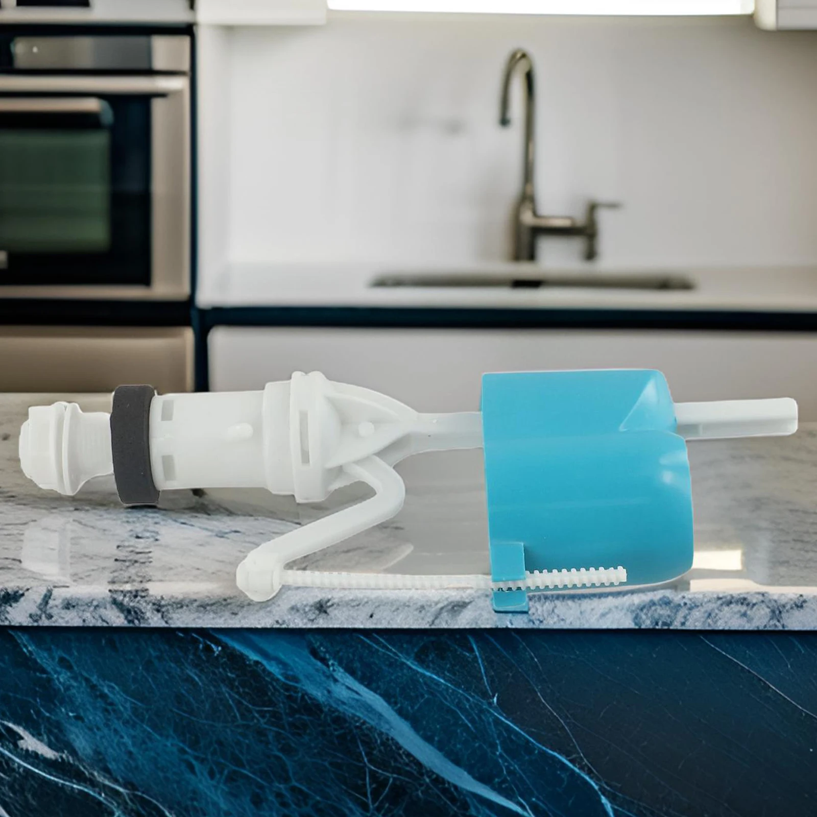 トイレタンク用水平水入口バルブ、プラスチック充填バルブ、簡単な取り付け