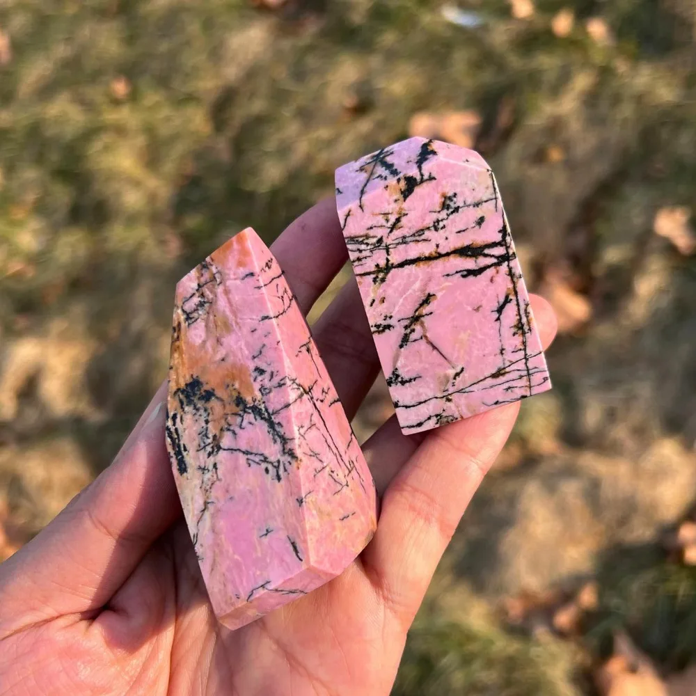 50-200g Natural Rhodonite Freeform Gemstone Bohemian Style Ideal for Home Decor-Perfect Housewarming Present