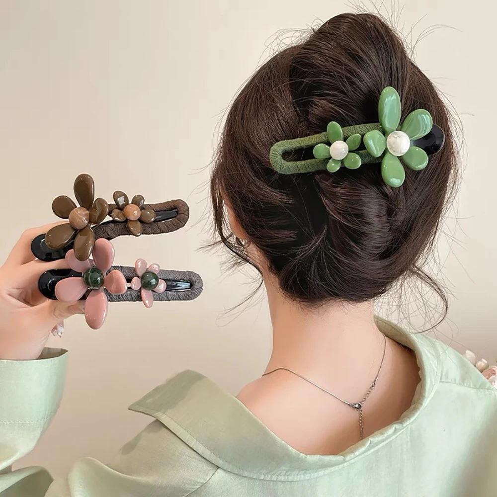 

New Simple Flower Hair Claws Back of head Hair Clips Hair Accessories For Women Headwear