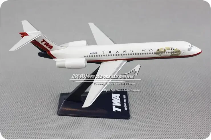 19cm plastic AIR American  Airways Plane Model B717-200 TWA Airlines Airplane Model W Stand Aircraft Gift