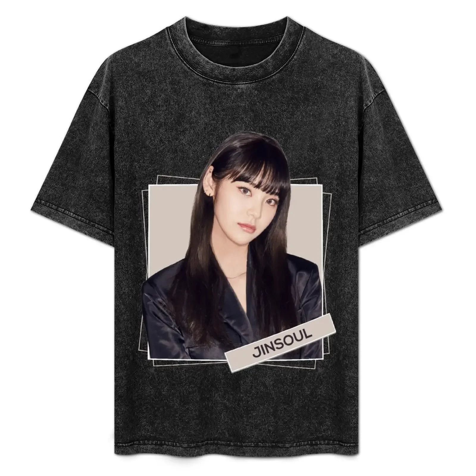 

Loona - Jinsoul T-Shirt Cool Dry Performance T-Shirt