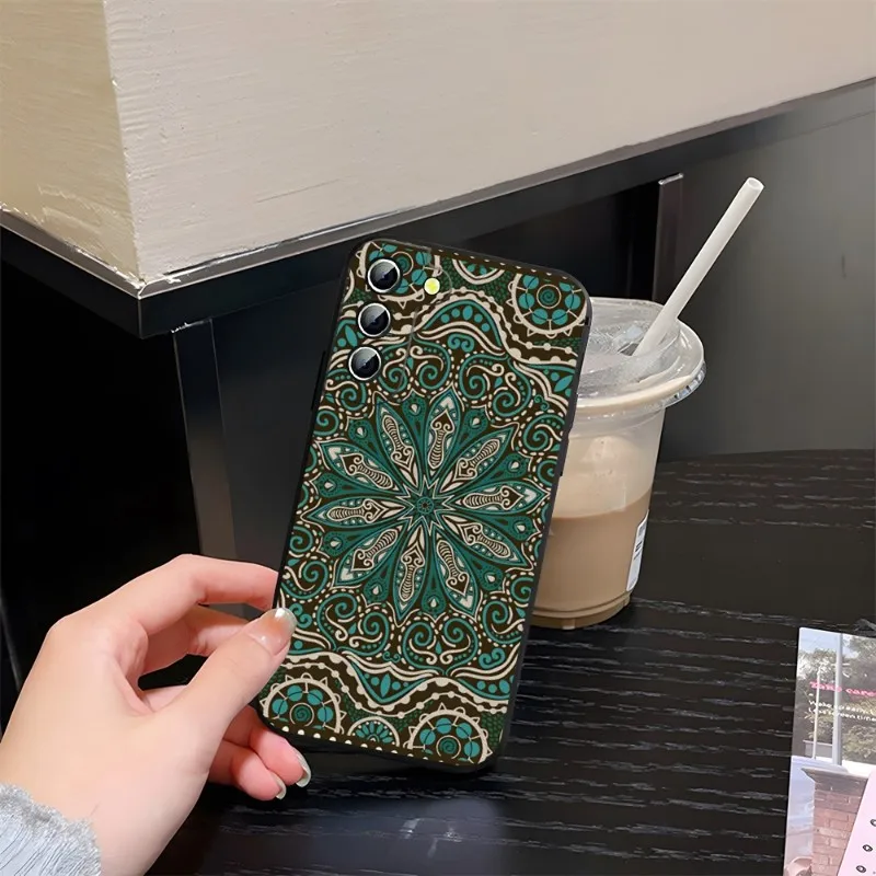 Persian Carpet Floral Pattern Phone Case For Samsung A53 A51 A14 A34 A52 A50 A33 A13 A22 A31 A54 A03S A21 A81 A24 Silicone Back image 6