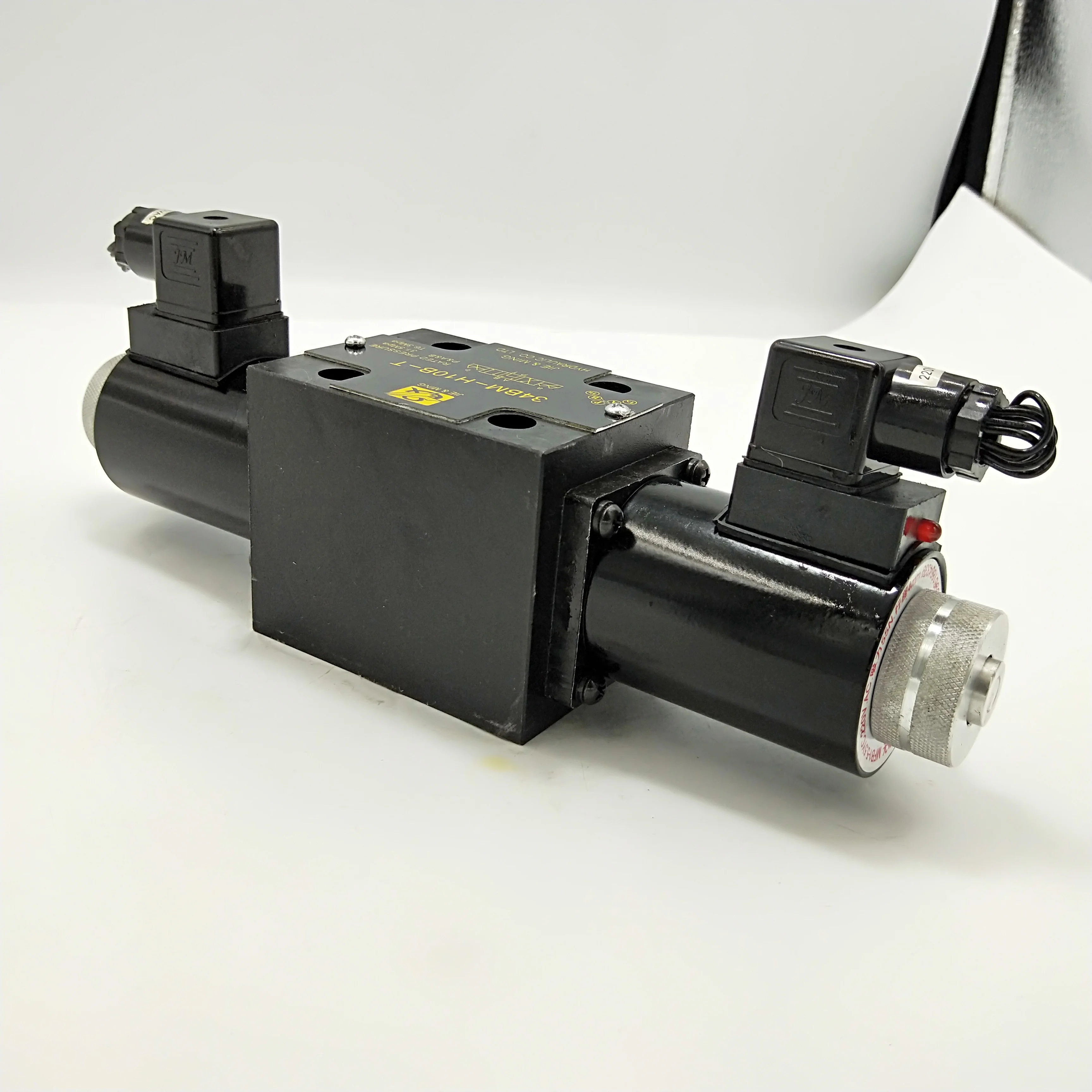 صمام الملف اللولبي الهيدروليكي 34EO 34BM من 34BM-H10B-T 34EO-H1OB-T 24V 34BO-H10B-T 220V 34EY-H10B-T 24V 34BY-H10B-T 220V صمام #4