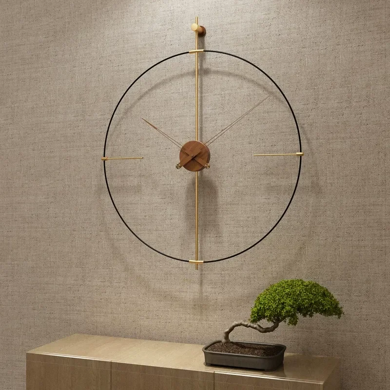 Modern Light Luxury Wall Clock Creative Art Fashion High End Living Room TV Background Wall Decor Household Silent Quartz