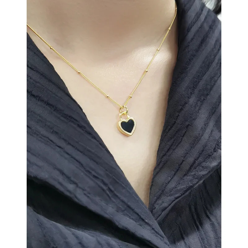 Niche Design Versatile Love Black and White Double-sided Onyx Necklace Plated Silver