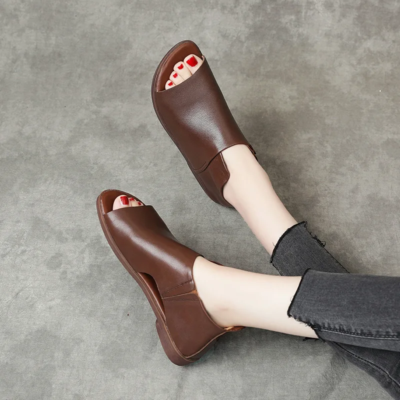Damskie skórzane sandały na płaskim obcasie Letnie buty w stylu koreańskim Damskie solidne sandały z odkrytymi palcami