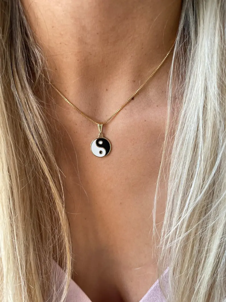 Yin Yang Necklace 18K Gold Filled Yin Yang Gold Pendant Necklace Yin Yang Charm Necklace Peace Yin Yang Necklace