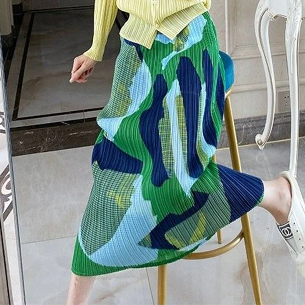 

Solid color loose and thin pleated top 2025 spring and summer new printed skirt thin straight Slight Strech