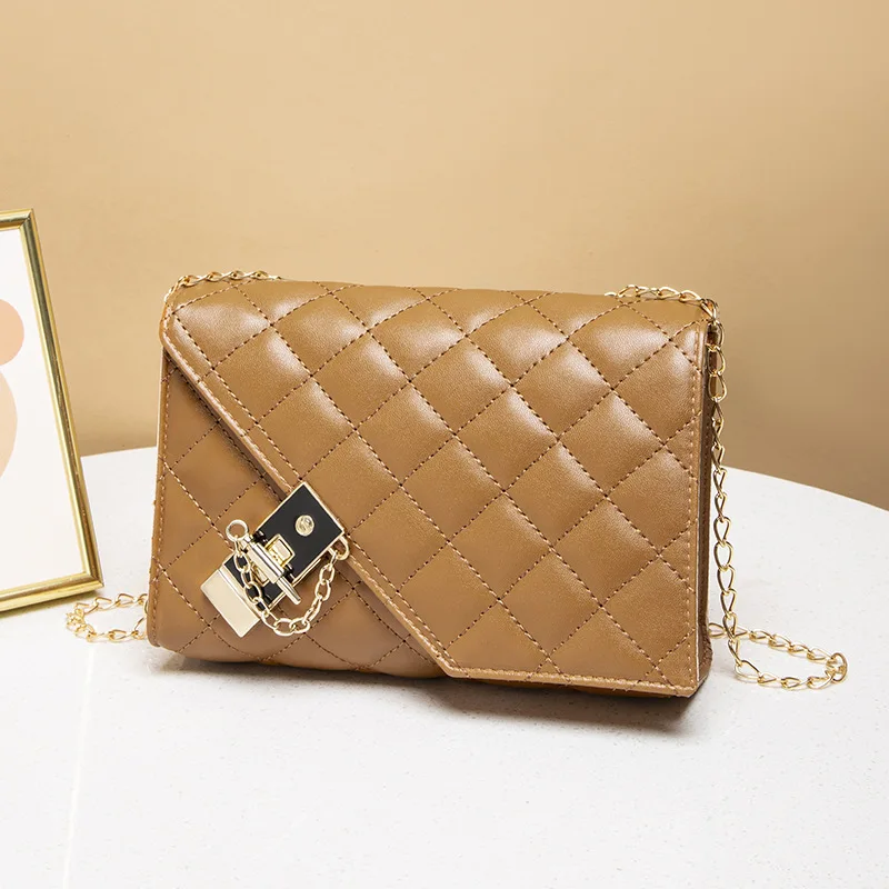New Women\'s One Shoulder Oblique Cross Small Square Bag with Missing Corner Style Women\'s Bag Diamond Latch Buckle Women\'s Bag