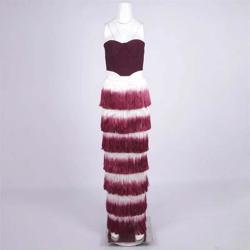 

Женский комплект из двух предметов. Новая многослойная декоративная женская полуюбка с кисточками на осень 2023. Облегающая длинная юбка-корсет с высокой талией.