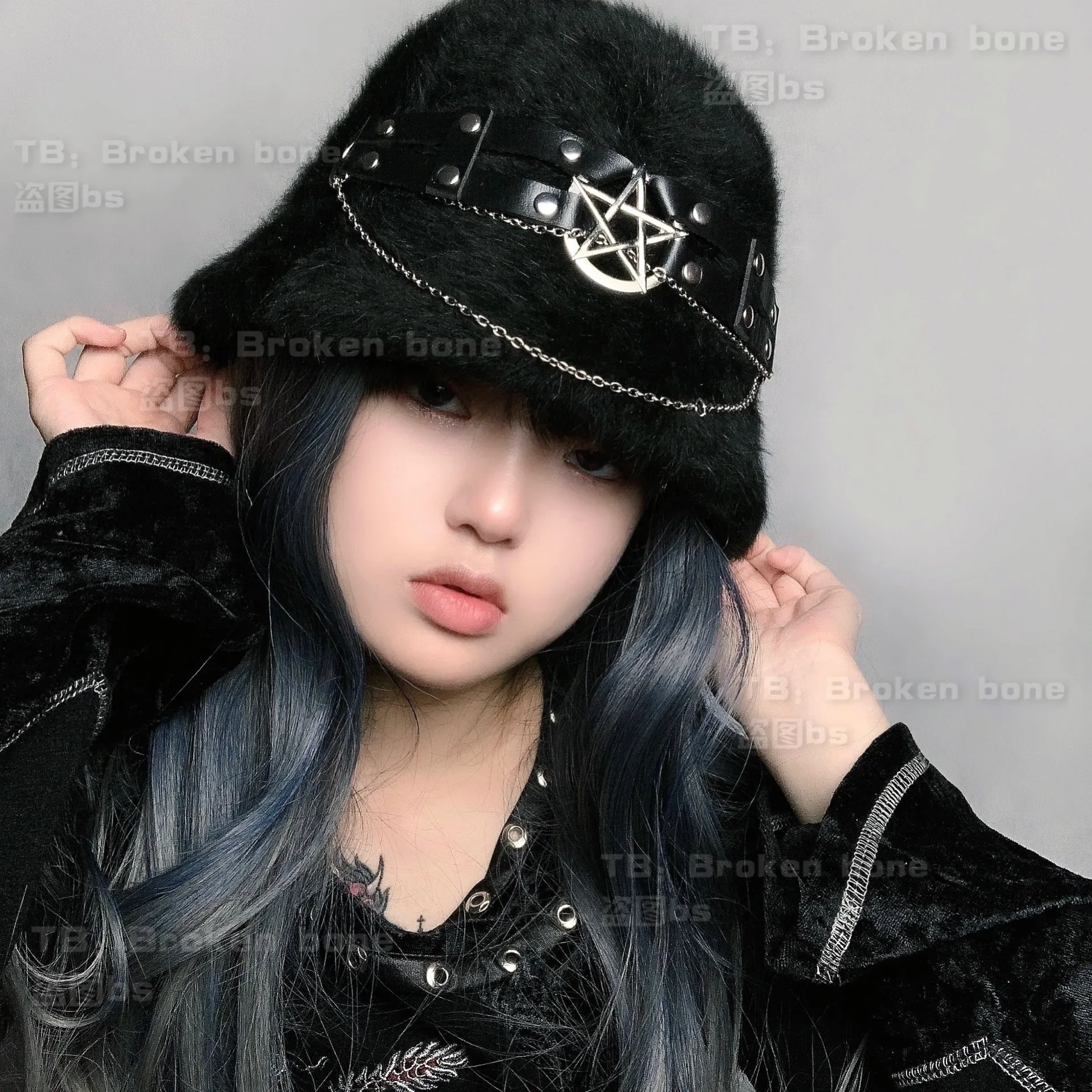 Ruibbit Harajuku Punk Gothic Girls Cute Ear Hair Hat Winter Plus Velvet Warm Women Caps Chic Streetwear Pu Pentagram Furry