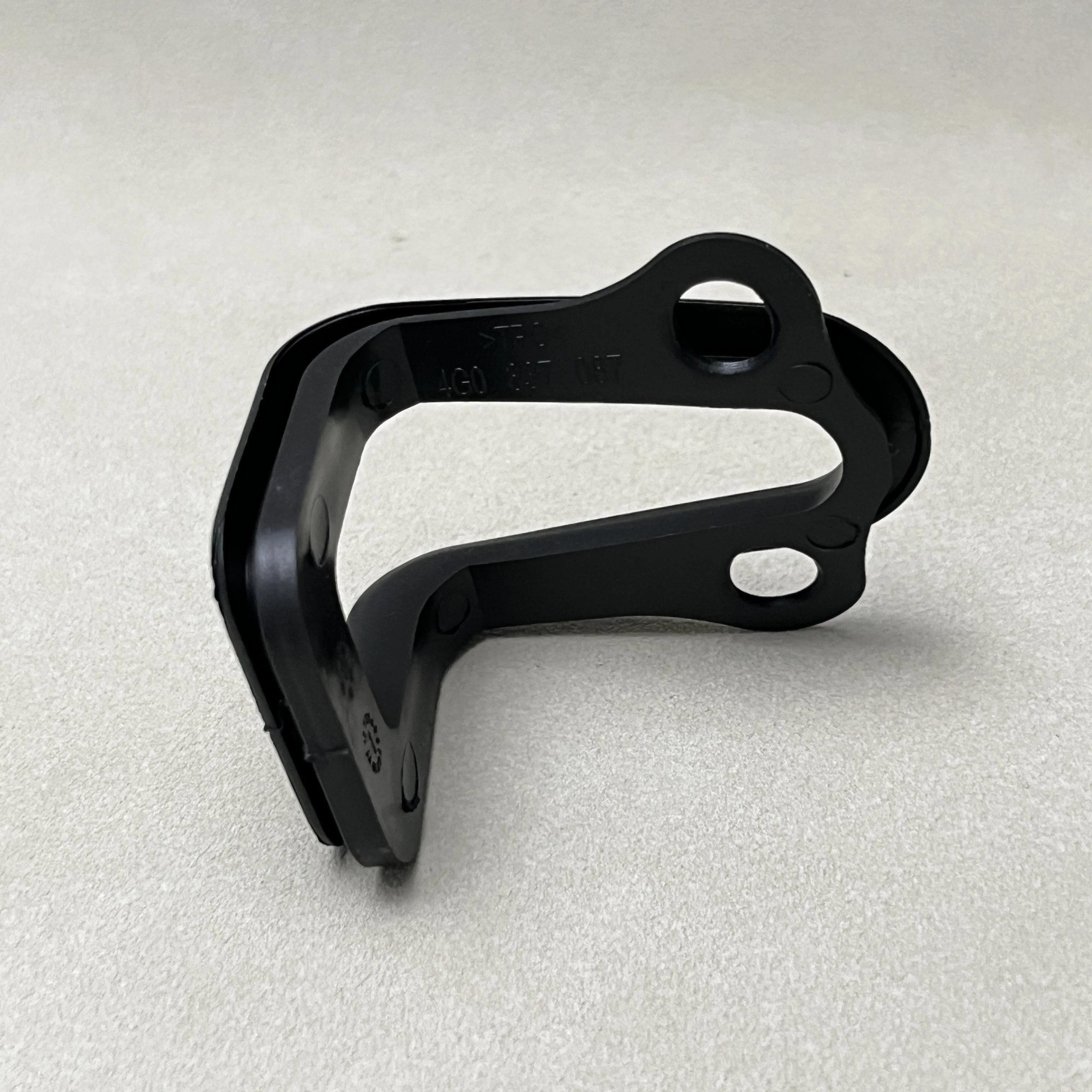 Autotürschloss-Blockdichtung Türschloss-Dämpfungsgummi-Rückplatte für Audi A6 C7 2012-2018 C8 2019-2025 4K0837087 4G0837087 – Detail 4
