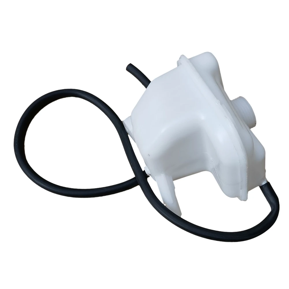 Perfect Fit Coolant Expansion Reservoir Tank for Nissan Qashqai J10 2007 2014 Enhance Performance and Reliability!