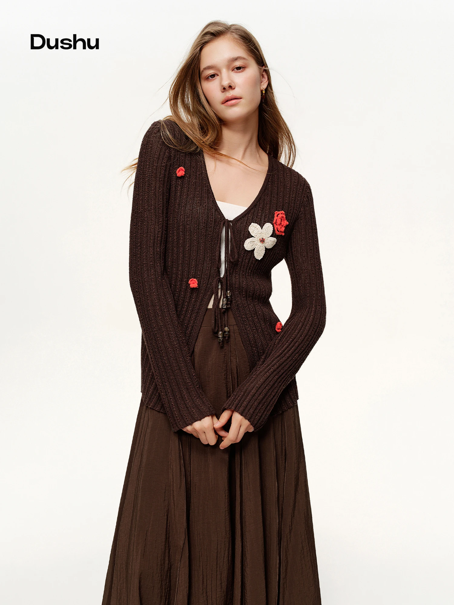 

DUSHU Floral Knitwear 2026 Spring New Style Elegant Knit Top Cardigan Soft Women Strecthy Draped Streetwear Chic Elegant Casual