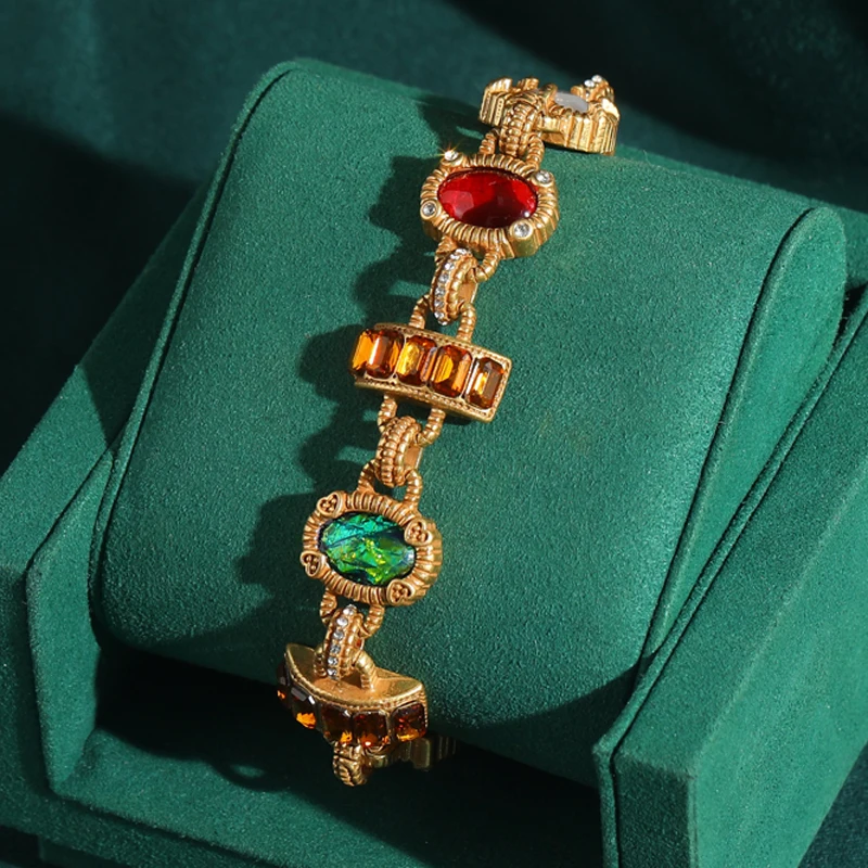 

Vintage Gold Color Natural Stone Bracelets Colorful Charms For Woman Luxury Chain Girlfriend Gift Party Wedding Accessories 2025