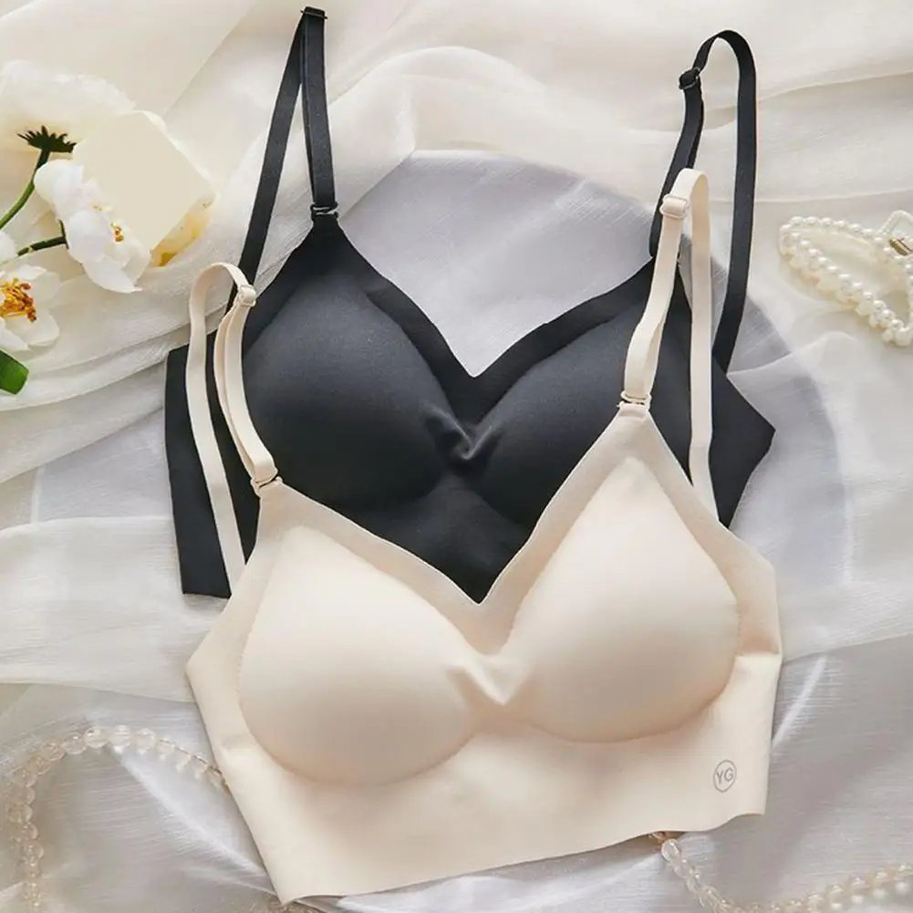 Soutien-gorge sexy sans armatures pour femmes, brassière invisible, fine, froncée, sans couture