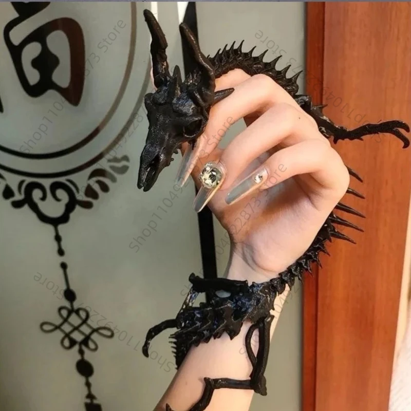 3D Printed Bone Dragon Gothic Punk Revenge Dragon Bone Ins Pendant Figure Dark Gothic Style Cos Jewelry Props Mini Ornaments