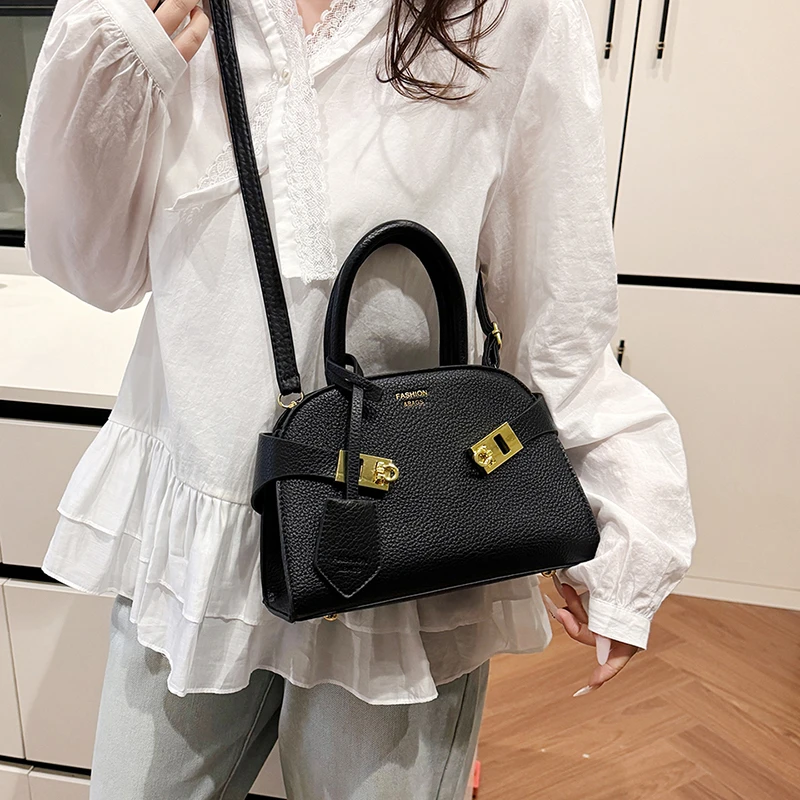 

Women Stylish Luxury Leather Shoulder Bag High End Classic Tote Handbag Elegant Daily Crossbody Carry Style