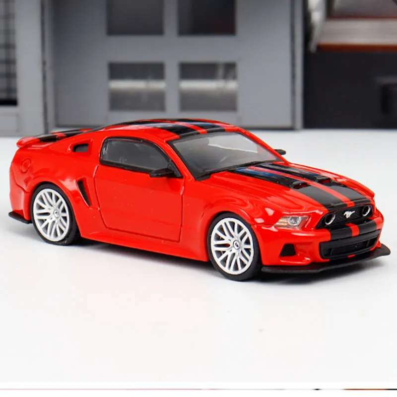 Diecast 1/64 Size Hunter Mustang Model Auto Ford Motor Company Mustang GT 2014 Legering Model Collectie Originele Doos