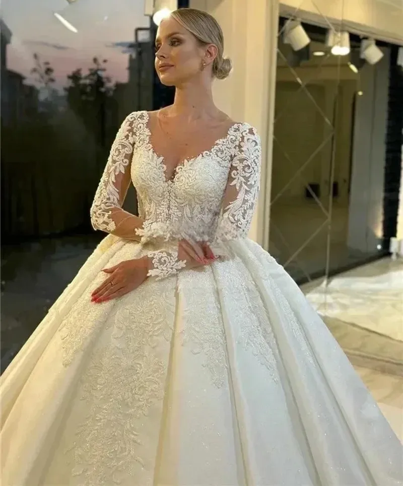 Elegant Wedding Dress 2026 Sheer V-neck Long Sleeves Appliques Lace Satin Princess Birde Bridal Gowns Arabic Vestido De Novia