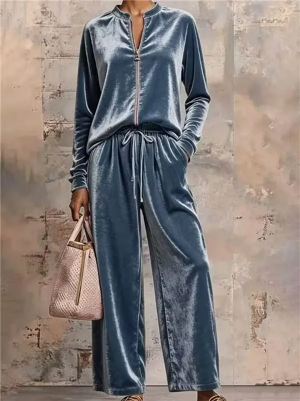 2026 Women's Gold Velvet Sweatshirt Jacket And Wide-leg Pants. Set With Killed Effect And High Waist Summer Long Dress Outfits