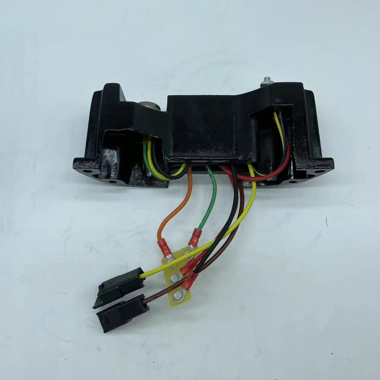 SH Replacement Part Cheap 8RL3013BS 24V for Kinglong for Bus Parts