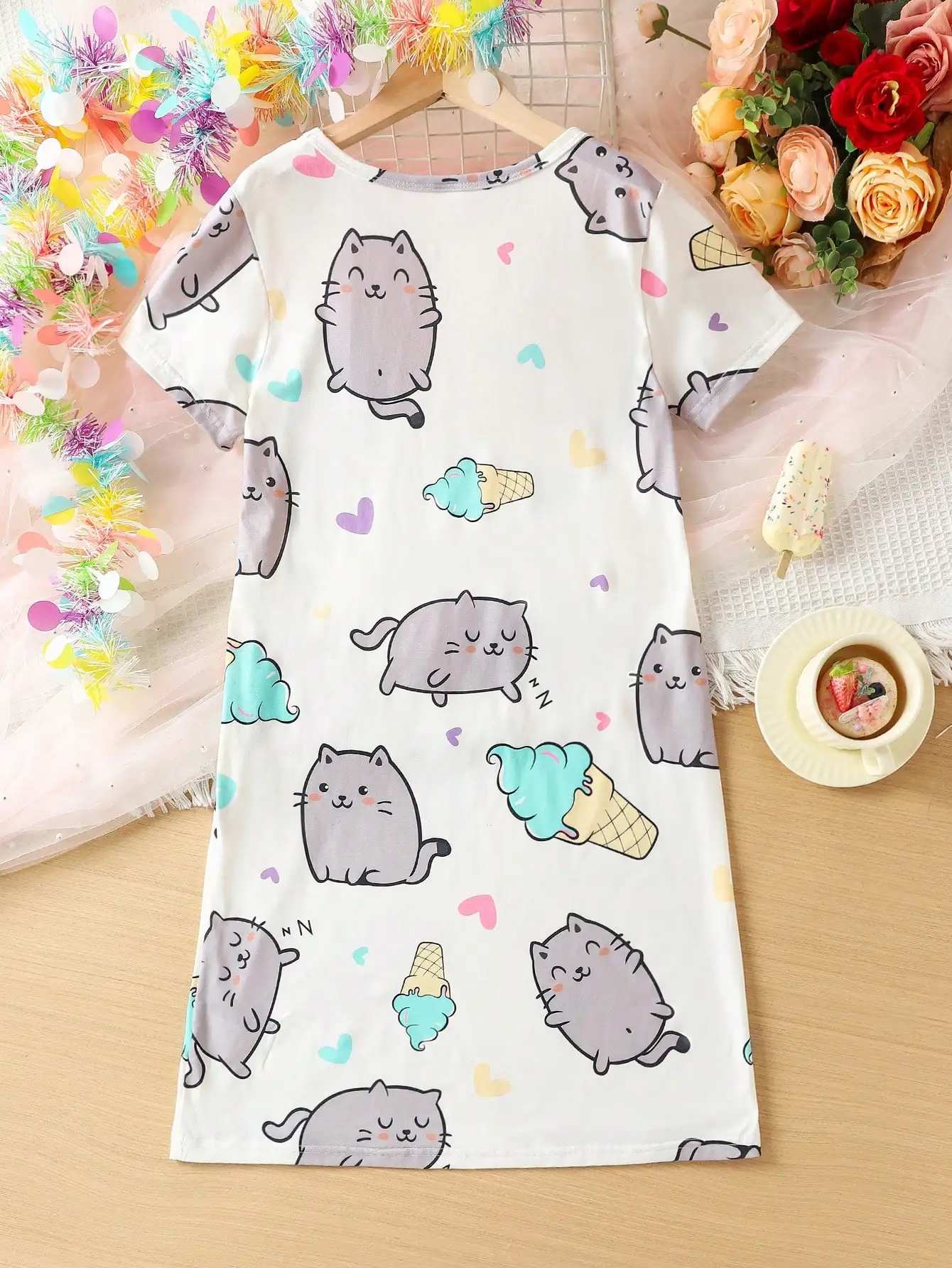 

Girls Short Sleeve Loose Nightgown with Cat & Ice Cream Print