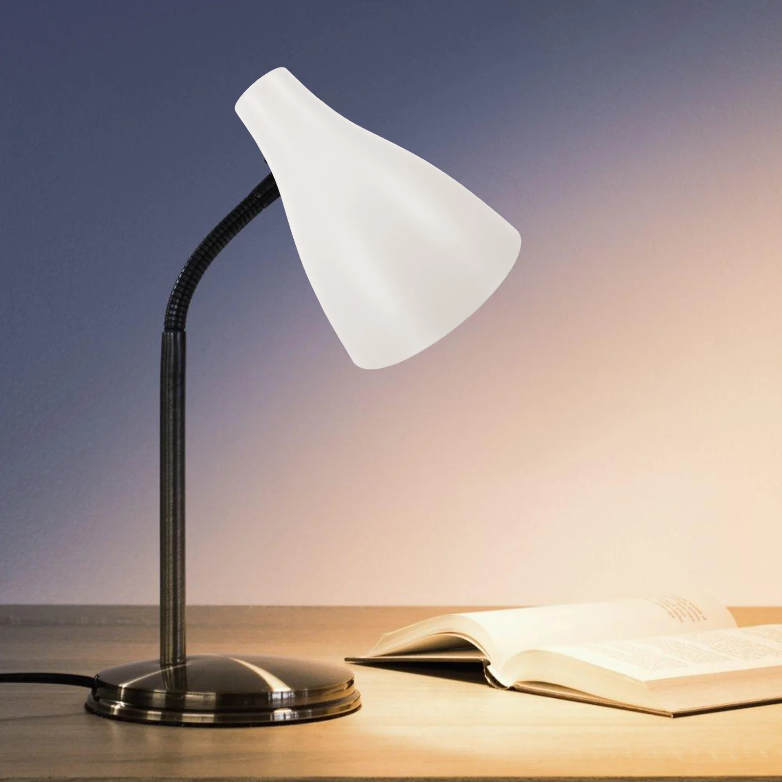 

Stylish Iron Lampshade for Table Desk Lamp Protective Light Cover Horseshoe Design Replacement Shade Home Office Bedroom Night