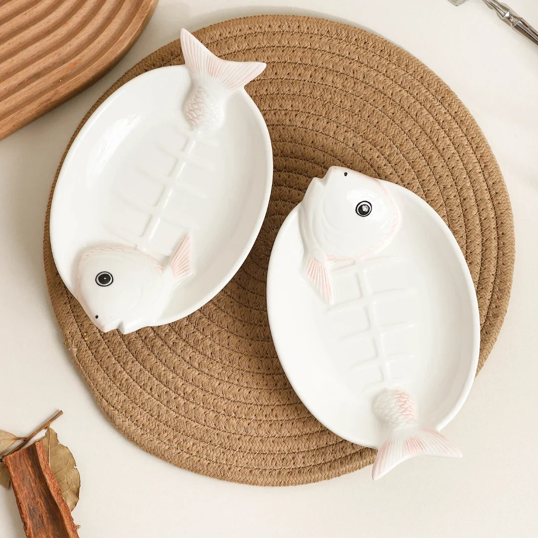 Underglaze Color Fish Shaped Sushi Plate Japanese Cute Restaurant Ceramic Tableware Creative Home Salmon Sashimi Plates