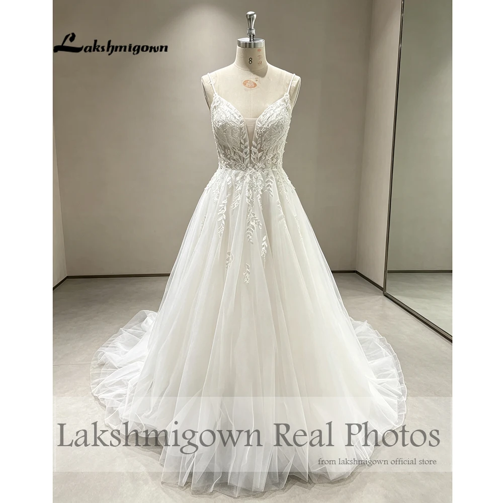 Lakshmigown Hochzeitskleid mit tiefem V-Ausschnitt, perlenbesetzten Spaghettiträgern, bestickter Spitze, Brautkleider, echte Fotos, individuell anpassbar. – Detail 5