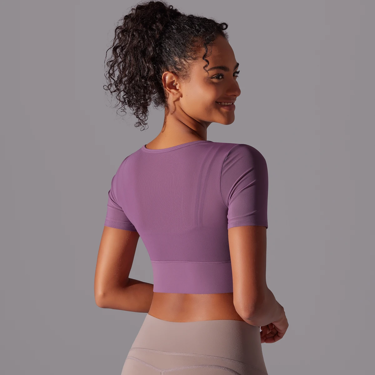 Frauen Mesh Yoga Shirt Sexy Kurzarm T-Shirt Sport Top Bluse Cover Up Quick Dry Gym Kleidung Laufen Fitness Tank Sportwear – Detail 25