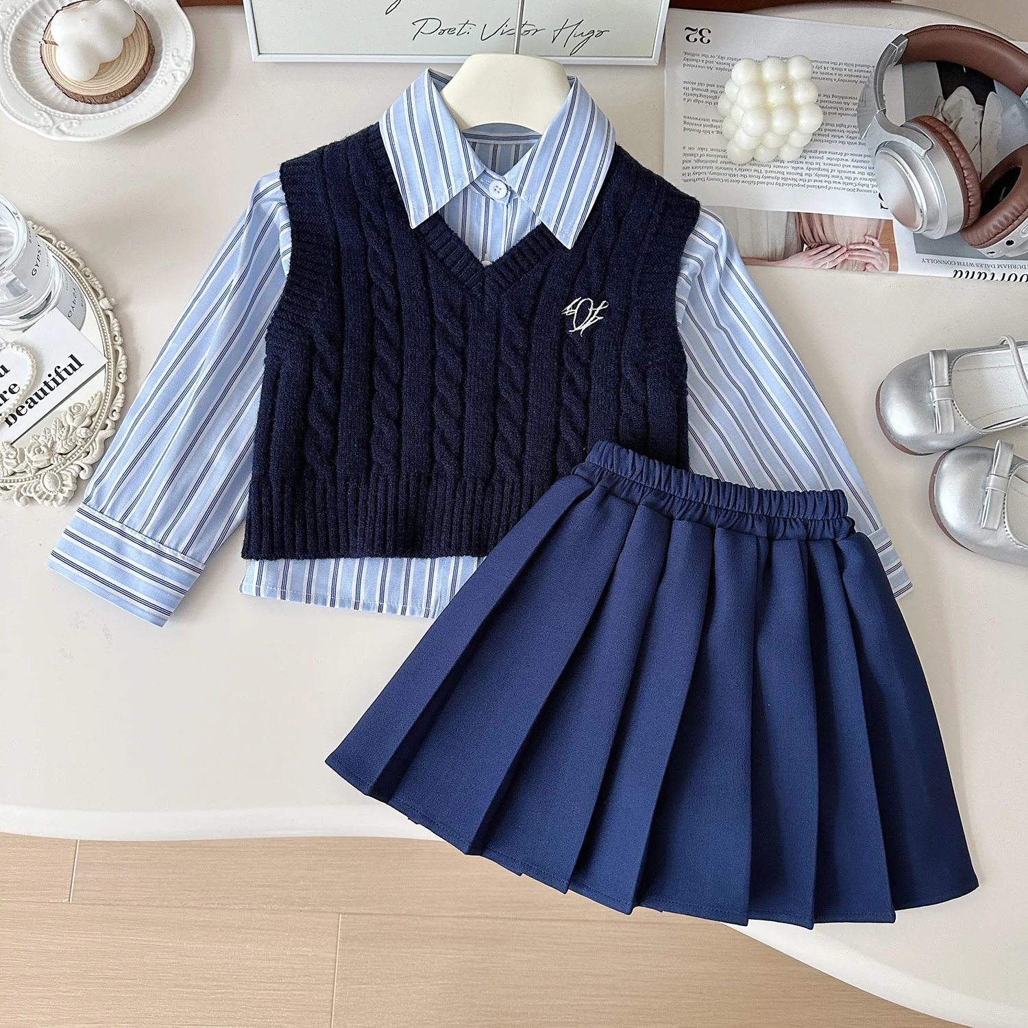 2024 autumn new kids girls clothes Korean version knitted vest striped shirt college style pleated skirt three-piece set