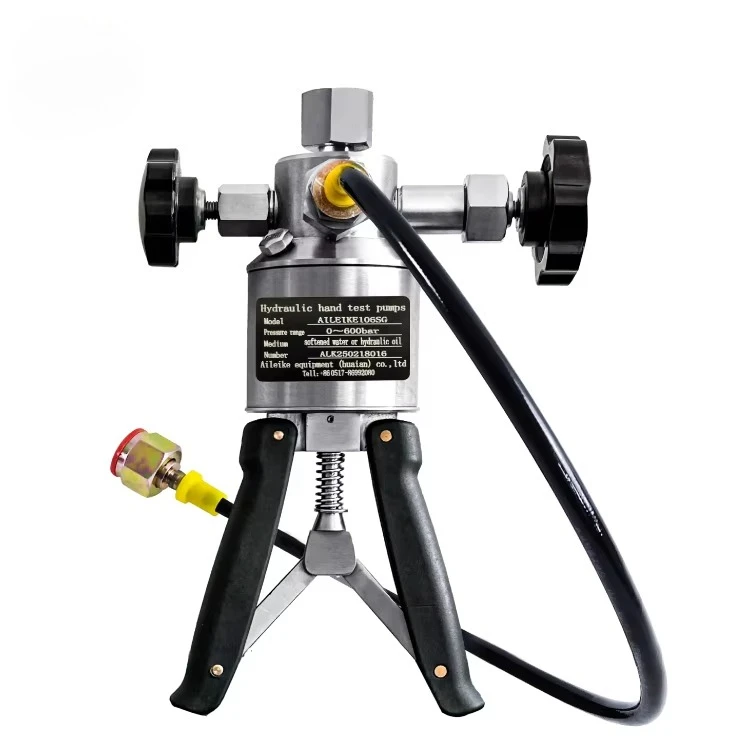 

106SG Manual Handheld Pneumatic Pump 0~600bar Range M20X1.5 Thread Lab/Field Use Softened Pressure Measuring Instrument