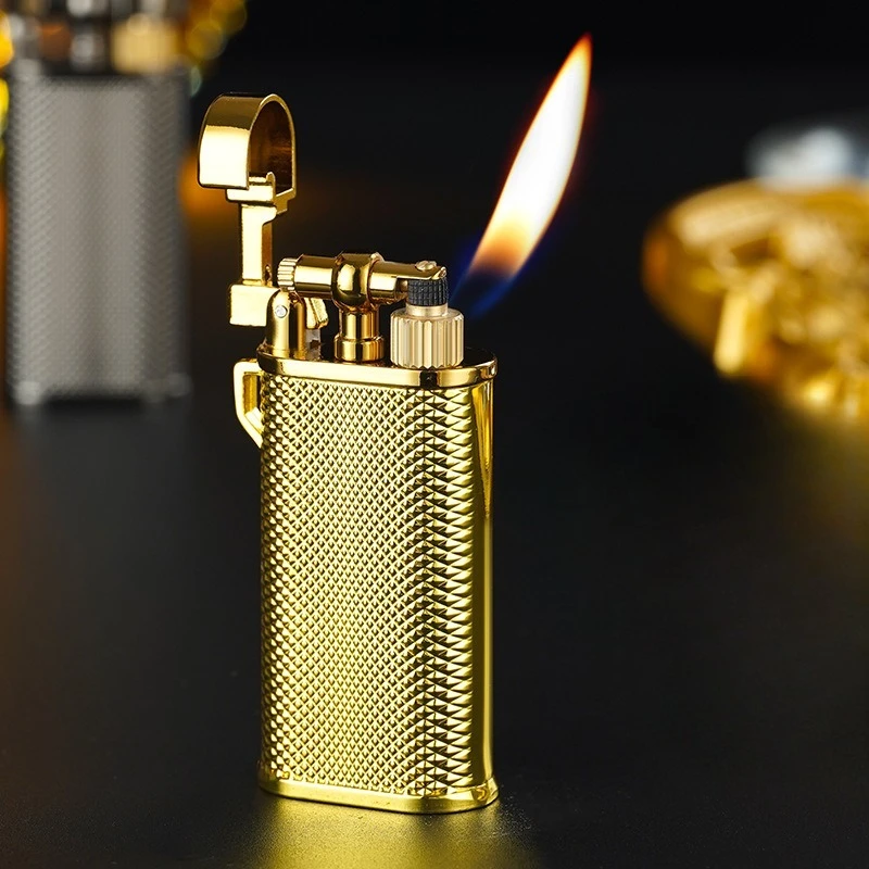 New Retro Relief Grinding Wheel Inflatable Lighter Metal Butane Gas Open Flame Lighter Cigarette Accessories High-end Small Gift