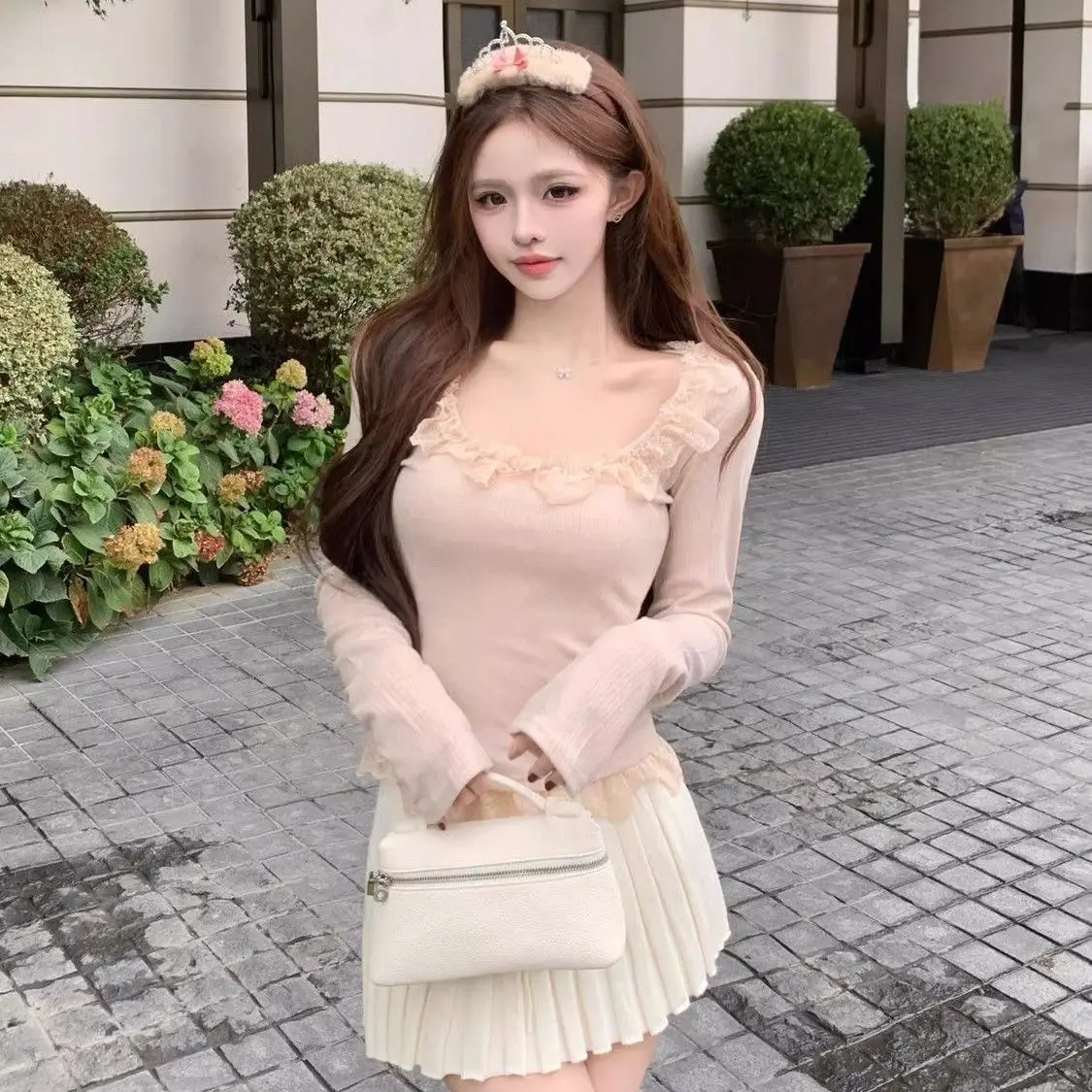 

Pure Beautiful Lace Bow Low-Neck T-Shirt Autumn Winter Long-Sleeved Slim Bottoming Short Tight Top