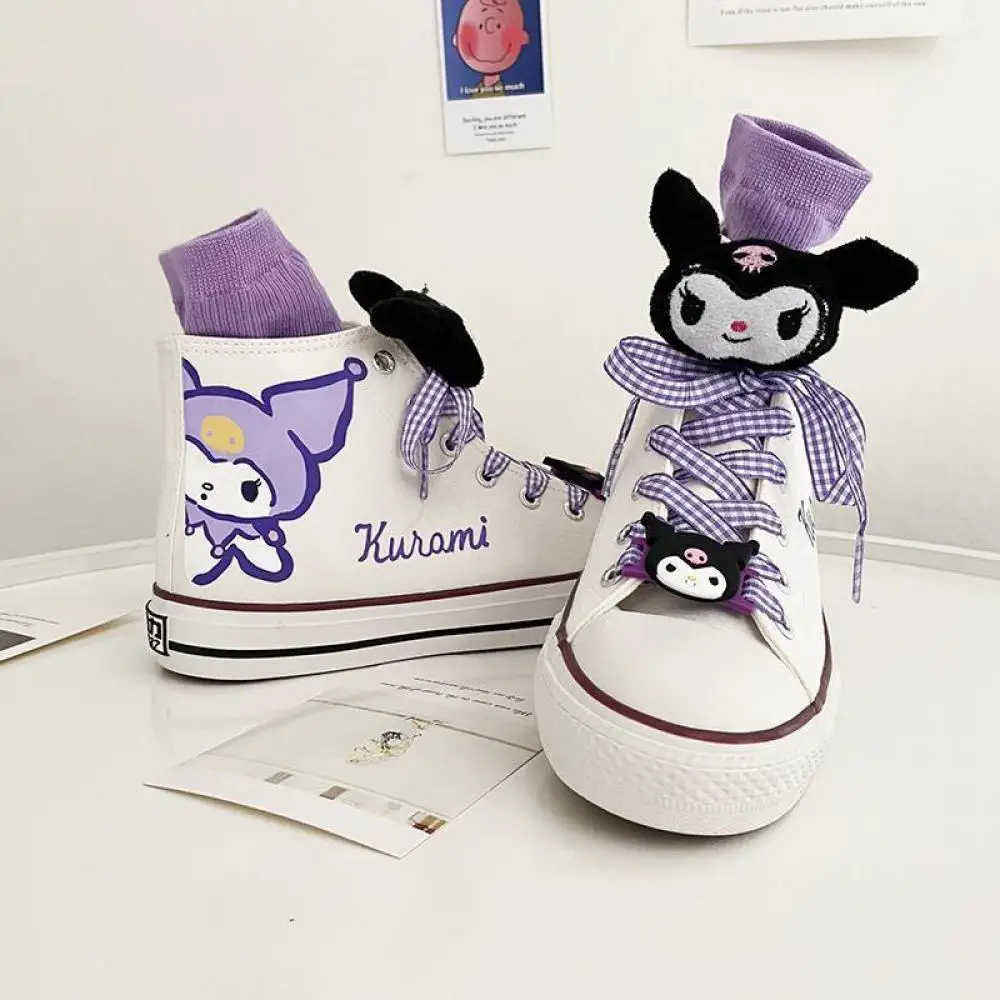 

Кеды Sanrio с аниме-принтом, мультяшные, с Куроми, милые, весенние, на толстой подошве, нескользящие, для активного отдыха, повседневные, для девочек, в подарок с носками