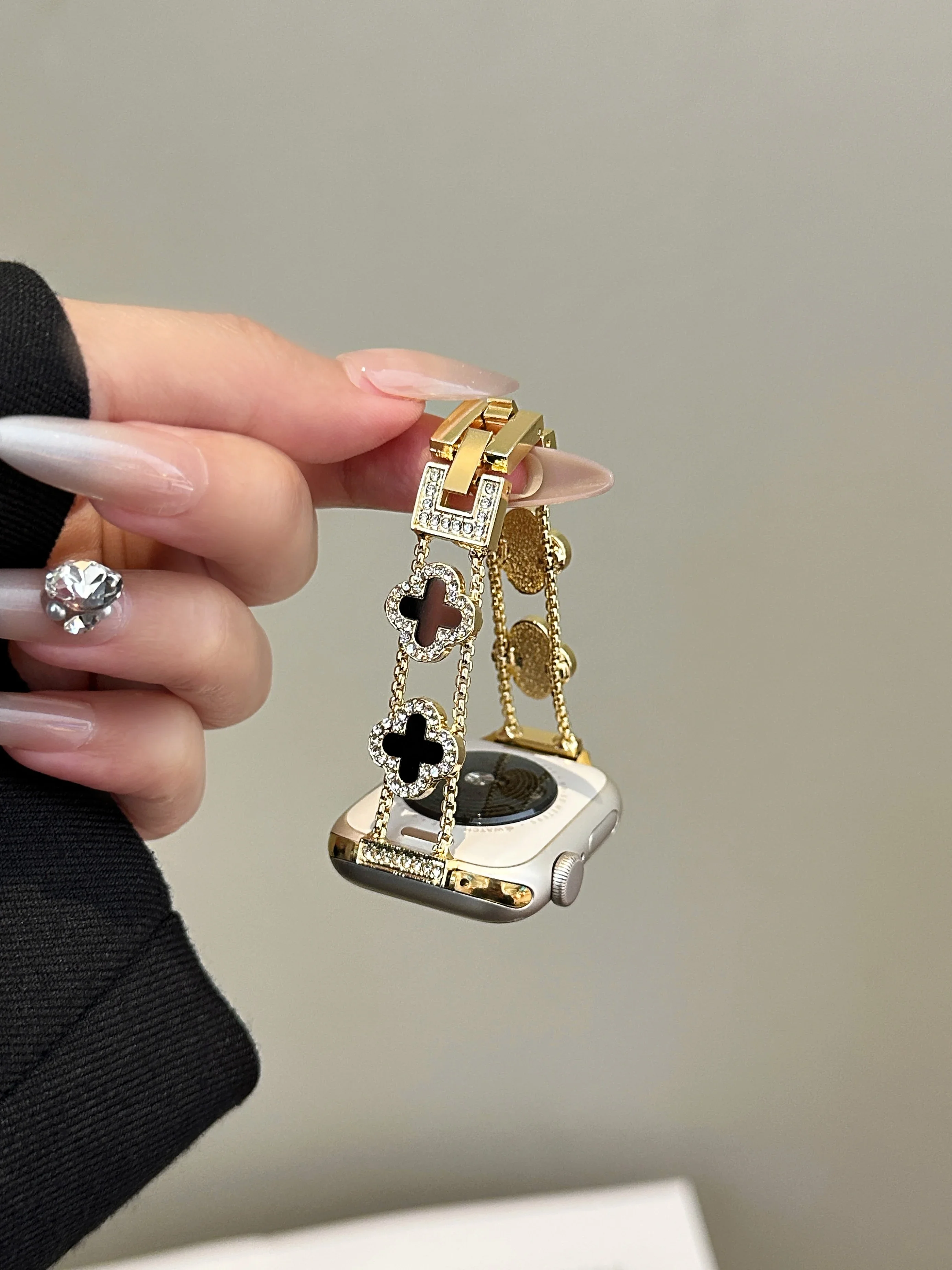 لطيفة الفولاذ المقاوم للصدأ سوار ربط ل سوار ساعة يد آبل سلسلة 8/7/6/10 40 مللي متر 41 مللي متر 38 مللي متر 42 مللي متر 44 مللي متر 45 مللي متر 46 مللي متر حزام