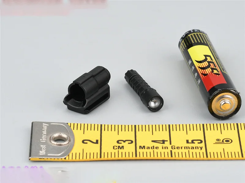 1/6 Scale DAM78092 Russia Alpha Gunner Flashlight Torch Model with Cover for 12''Figures DIY Accessories