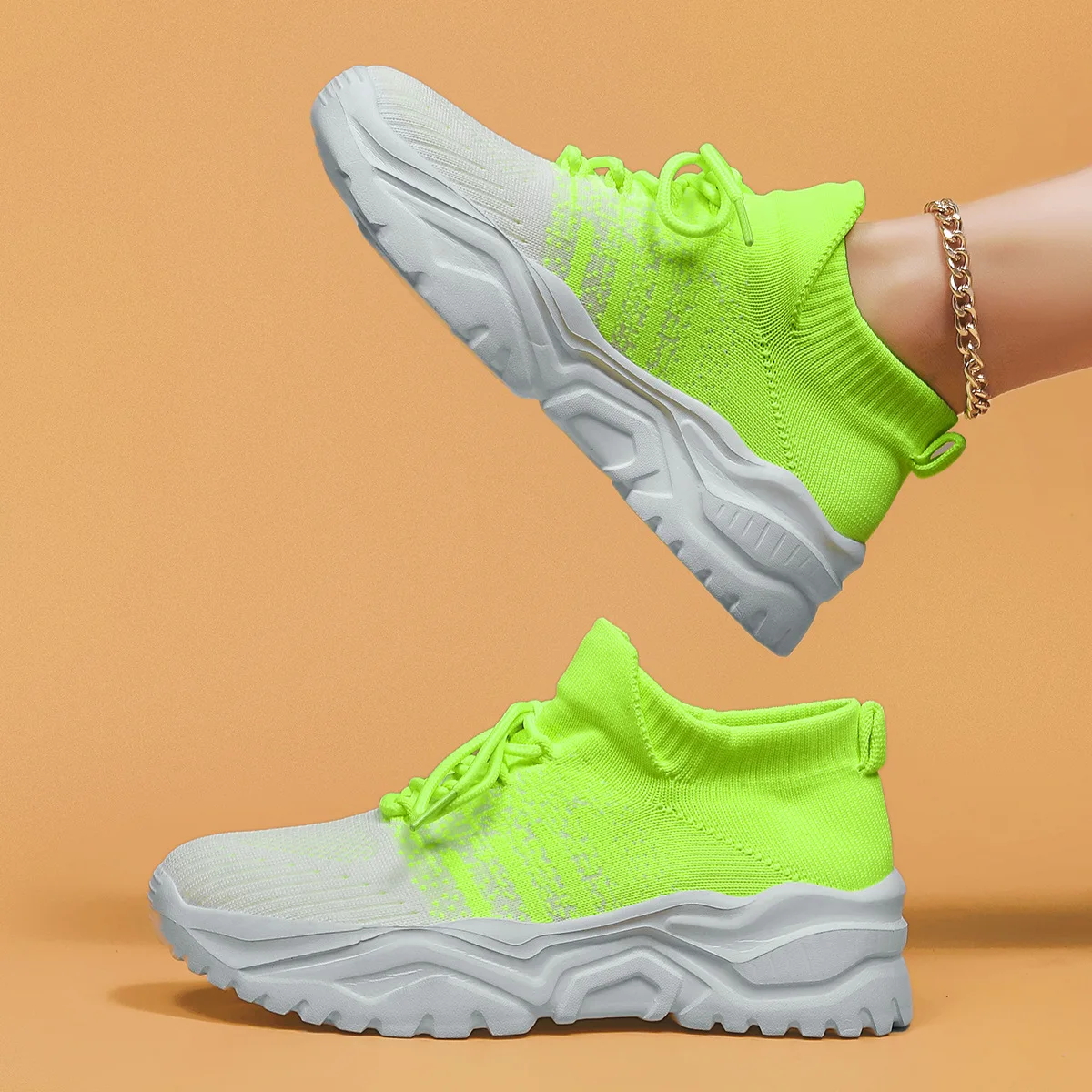 

Luxury Large Size Sports Women's Breathable Fly-woven Socks One Pedal Lazy Sneakers Casual Mesh Shoes