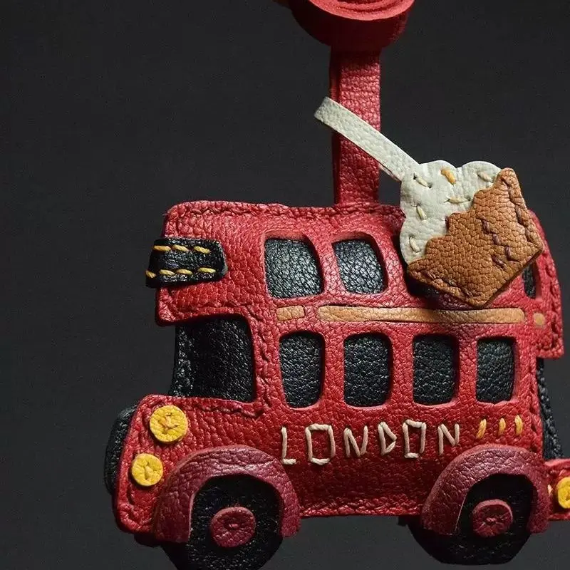 

Hot Unique Sheepskin Handmade Leather Afternoon Tea On London Buses Bag Pendant Keychain Handbag Girl Gift Birthday Lovely Toys
