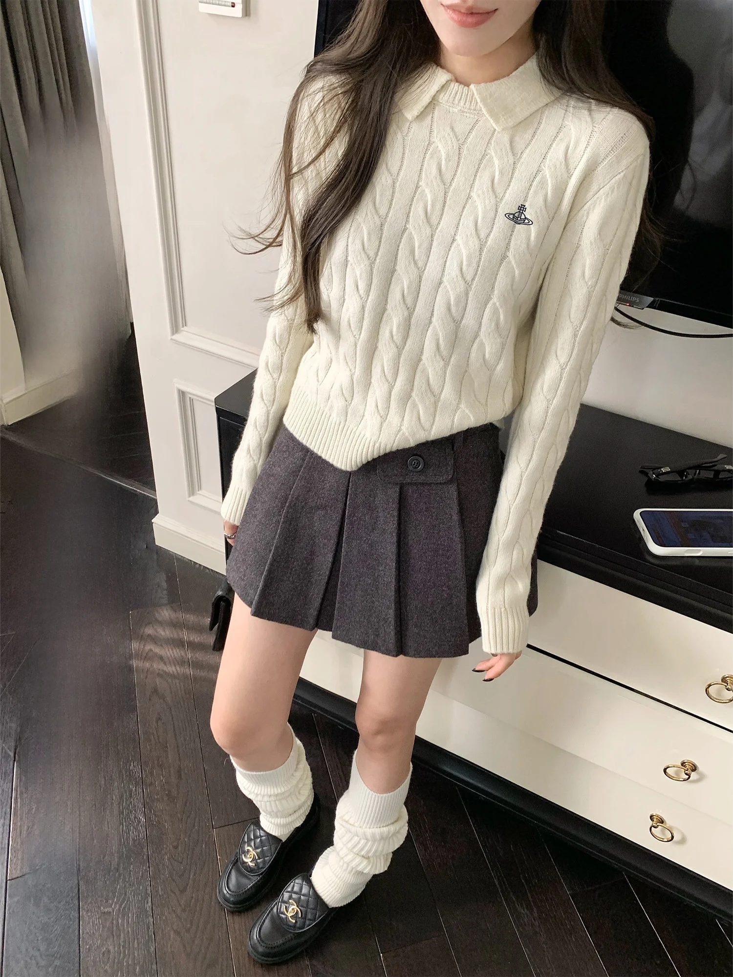 

Hhi West Street Magazine Loose Casual Women's Knitted Sweater with Embroidered Tu Collar White Winter Versatile Top