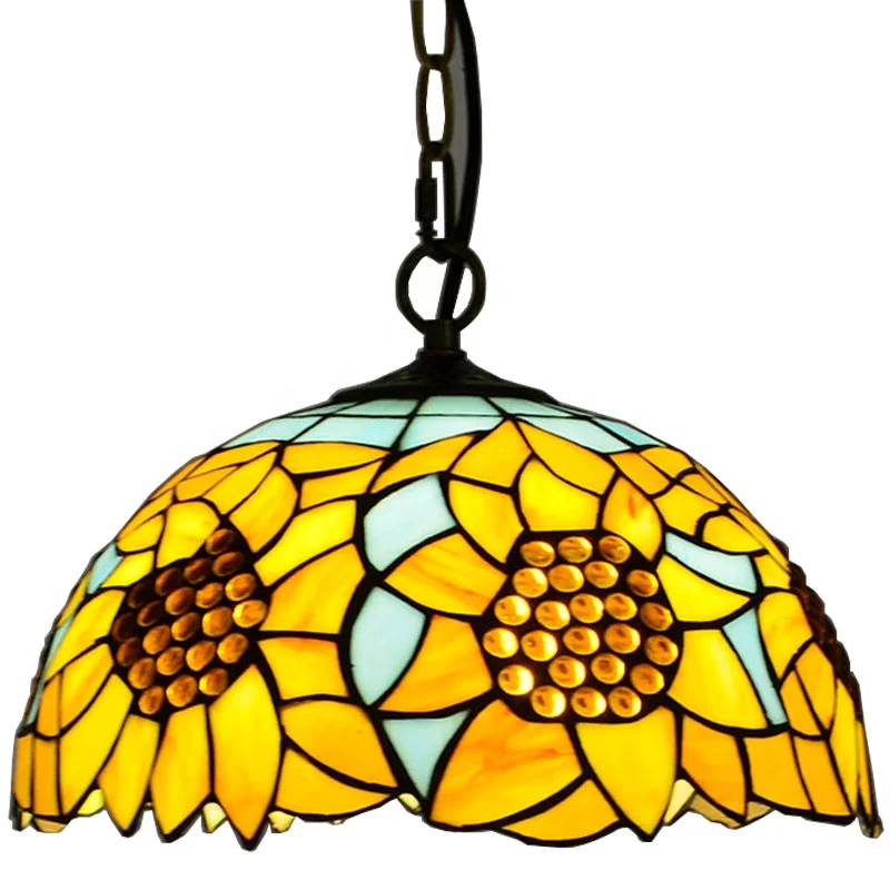 Stained Glass Pendant Light with 1 Light in Sunflower Patterned Shade