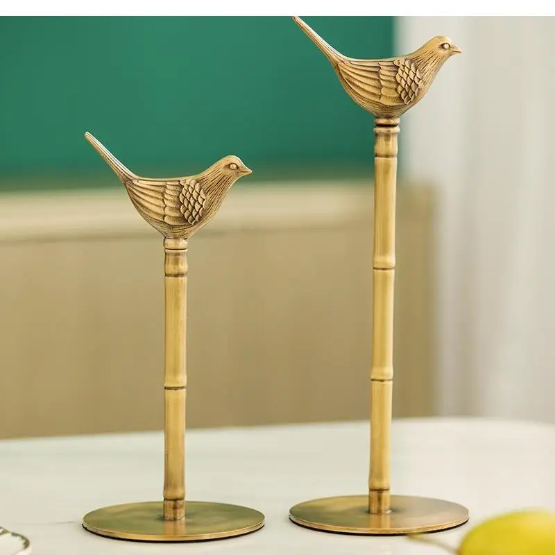 

Golden Bird Vertical Tissue Holder Kitchen Storage Roll Napkin Home Decoration Tabletop Crafts Brass Material